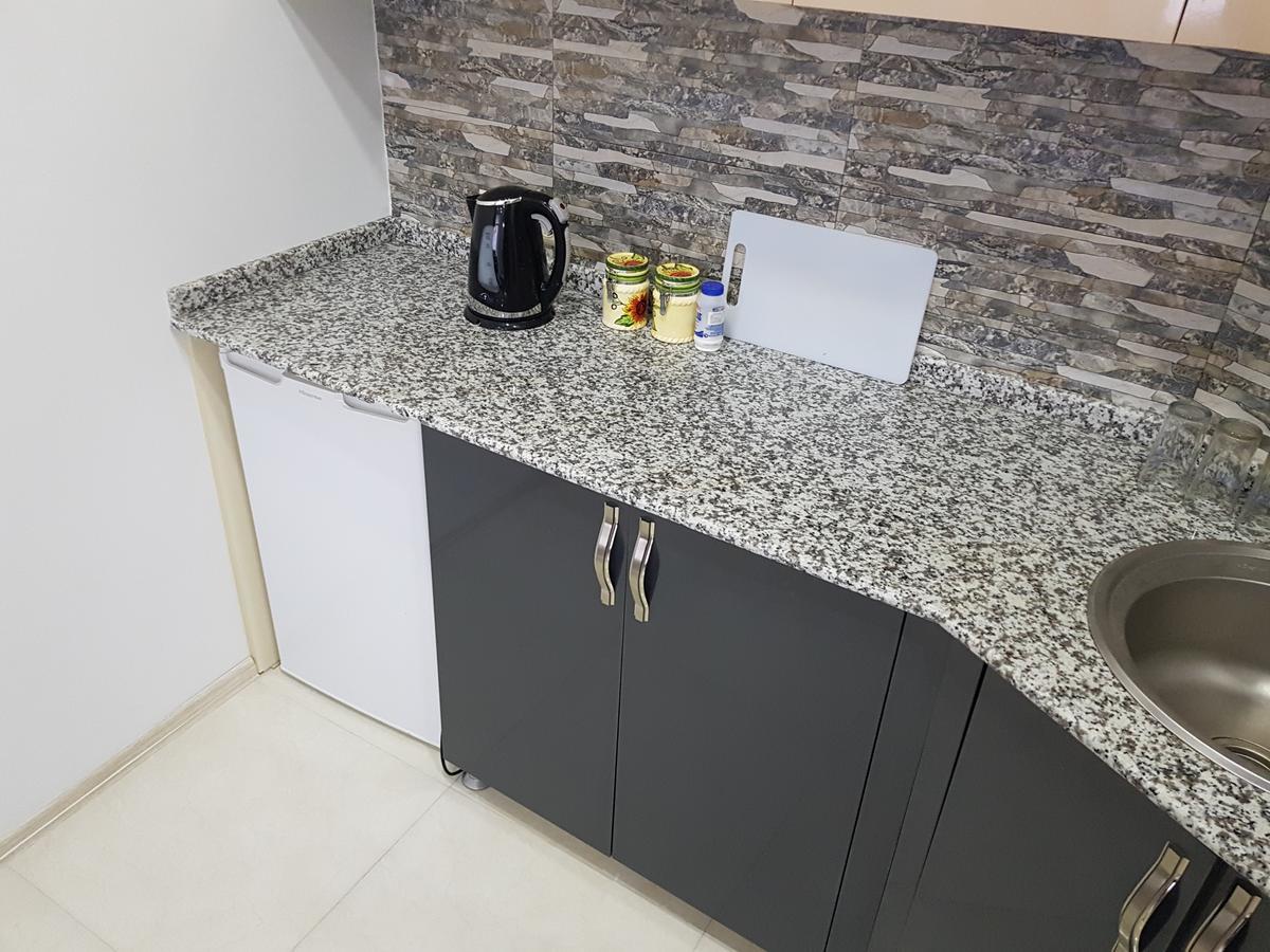 Apartment In Front Of Mcdonald'S Batumi Bagian luar foto